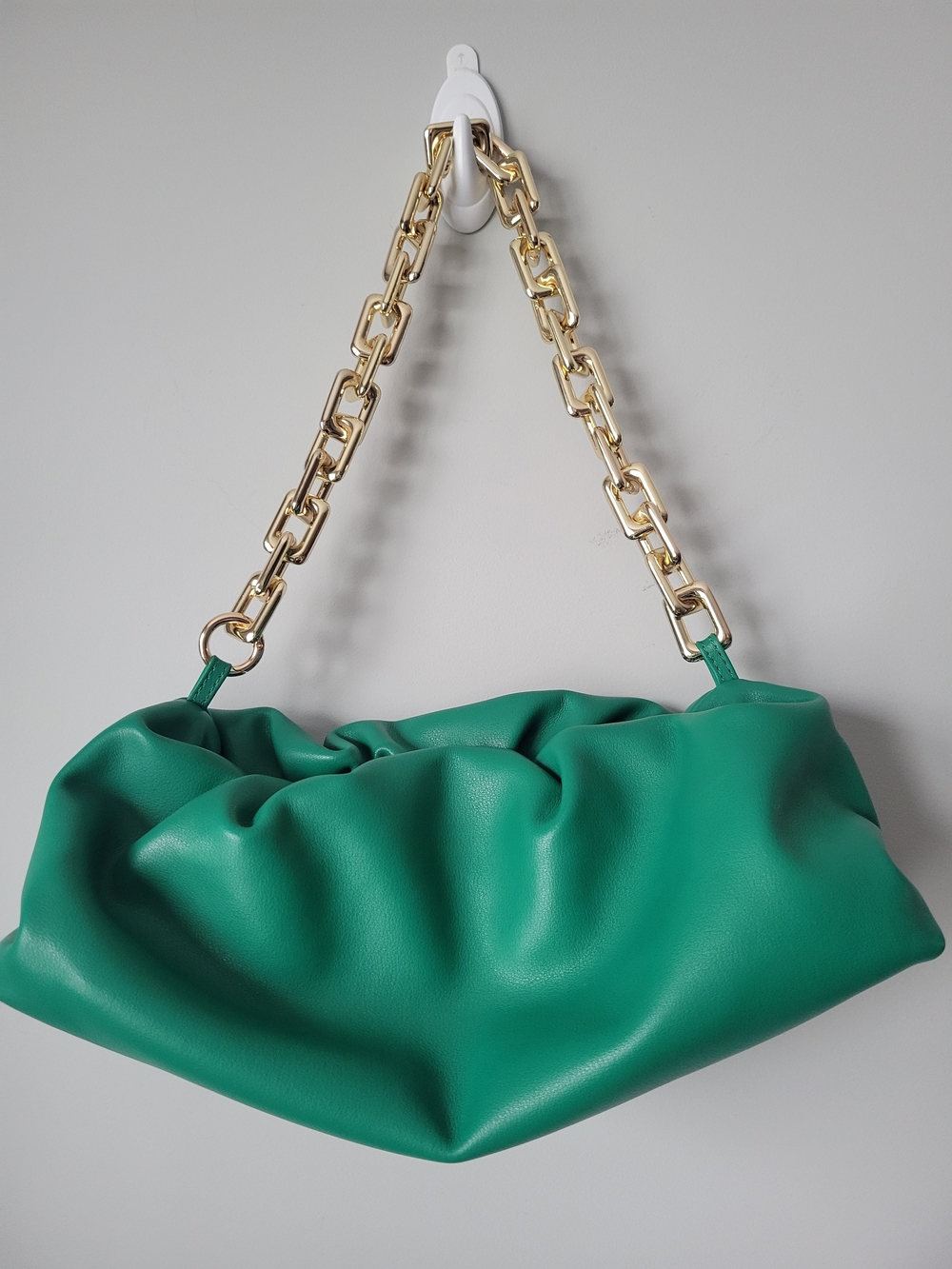 Bottega-style Green Chain-Handle Women’s Shoulder Bag